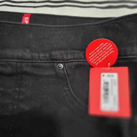 Spanx Women's Vintage Distressed Ankle Skinny Jeans Black Size M - Picture 7 of 13